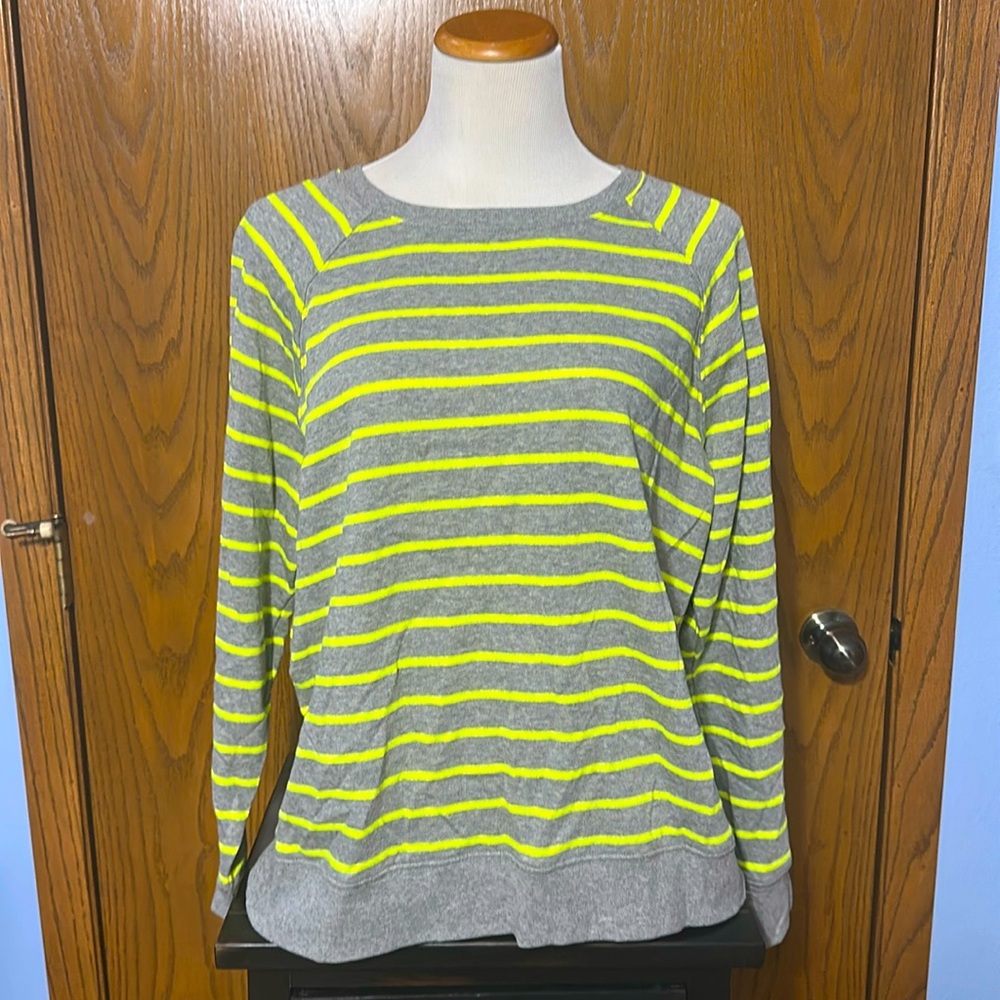 Torrid, Sweatshirt, NWT, Size 0